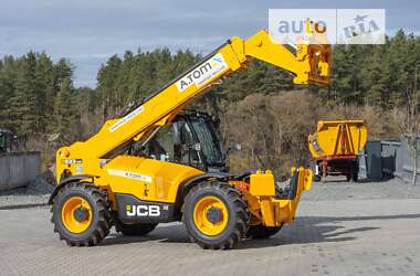 JCB 533-105 2022