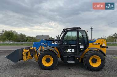 Телескопічні навантажувачі JCB 533-105 2015 в Луцьку