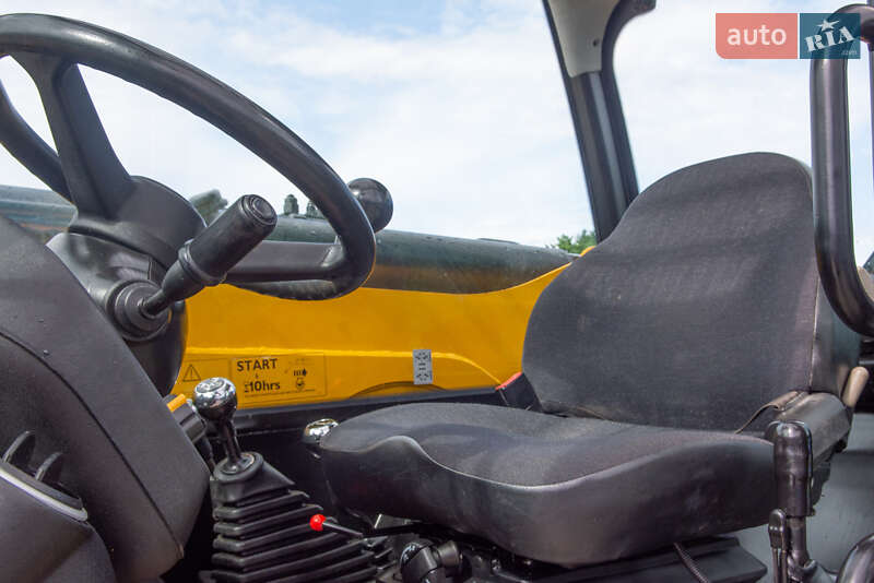 Телескопический погрузчик JCB 533-105 2016 в Житомире