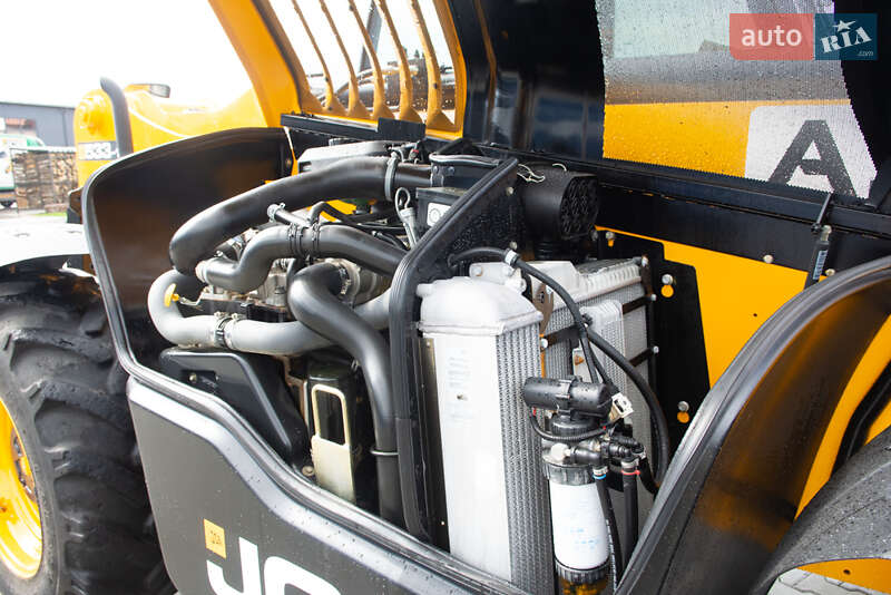 Телескопический погрузчик JCB 533-105 2016 в Житомире