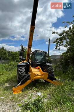 Телескопический погрузчик JCB 533-105 2017 в Житомире