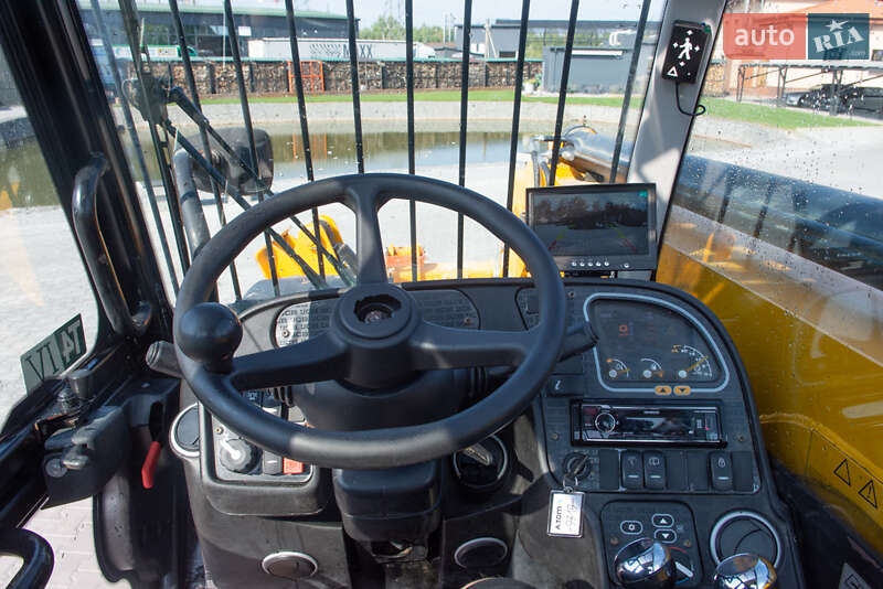 Подъемник телескопический JCB 533-105 2017 в Житомире