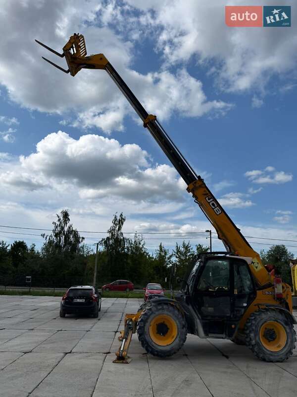 Телескопический погрузчик JCB 533-105 2015 в Чорткове