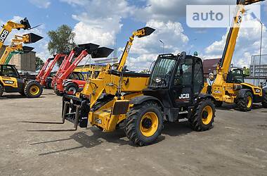 Телескопический погрузчик JCB 535-125 2015 в 