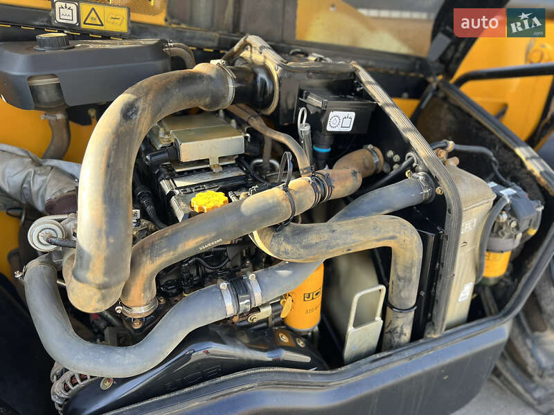 Телескопічні навантажувачі JCB 535-125 2018 в Києві