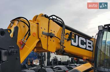 Телескопічні навантажувачі JCB 535-125 2019 в Рівному