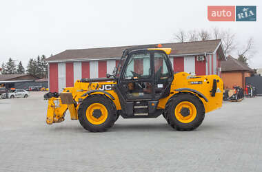 Подъемник телескопический JCB 535-125 2017 в 