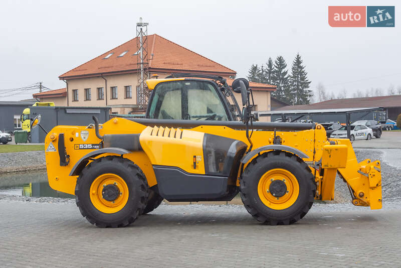 JCB 535-125 2017