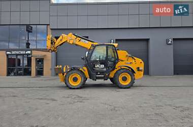 Телескопический погрузчик JCB 535-125 2019 в 