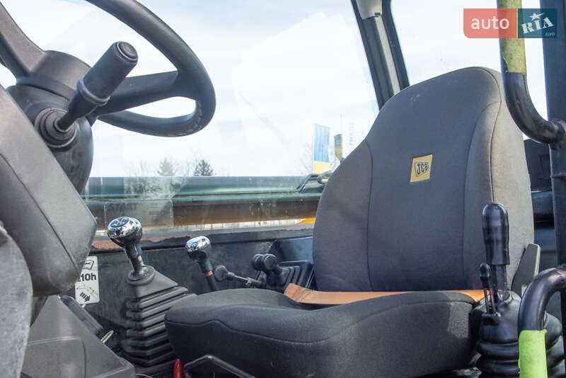 Подъемник телескопический JCB 535-125 2017 в Житомире