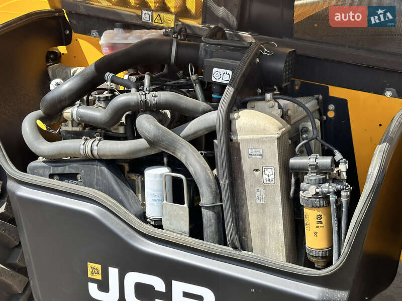 Телескопический погрузчик JCB 535-125 2015 в Житомире фото 12 Телескопический погрузчик JCB 535-125 2015 в Житомире