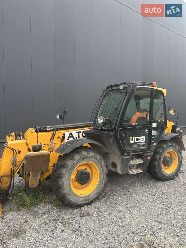 Телескопический погрузчик JCB 535-125 2019 в 