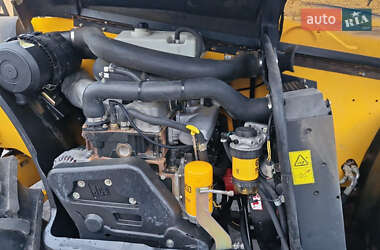 Телескопічні навантажувачі JCB 535-125 2007 в 
