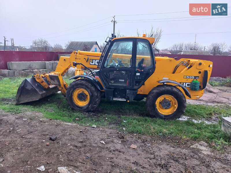 Телескопічні навантажувачі JCB 535-125 2004 в Ставищі фото Телескопічні навантажувачі JCB 535-125 2004 в Ставищі