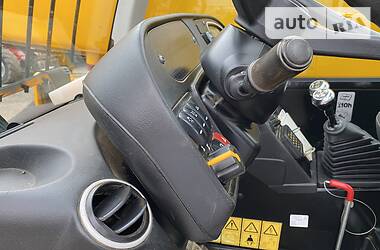 Телескопический погрузчик JCB 535-140 2016 в 