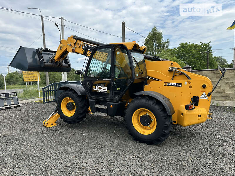 JCB 535-140 2015