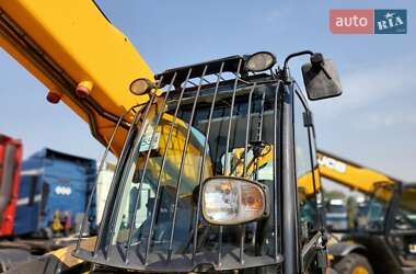 Телескопический погрузчик JCB 535-140 2015 в 