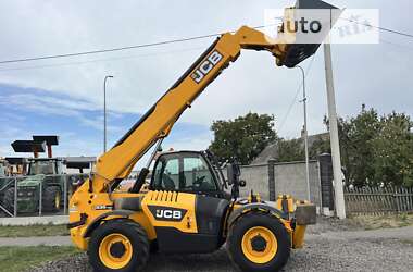 JCB 535-140 2016