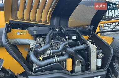 Телескопический погрузчик JCB 535-140 2014 в 