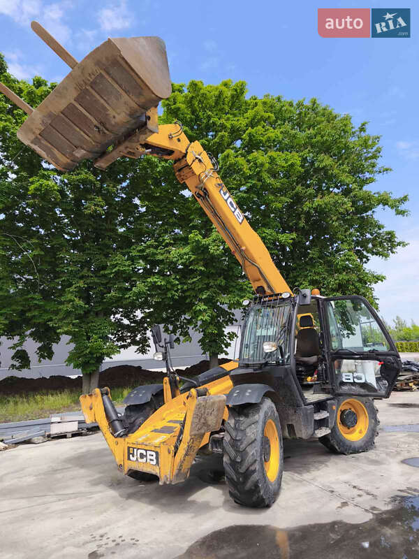 Телескопічні навантажувачі JCB 535-140 2014 в 