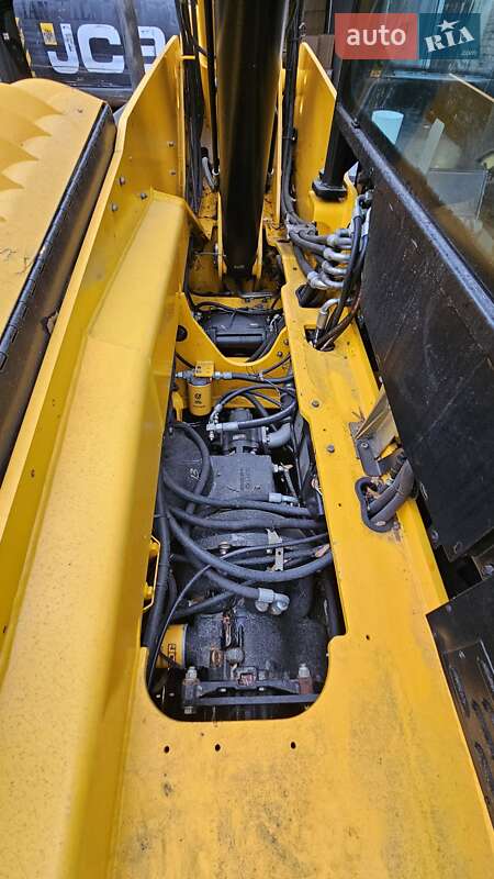 Телескопический погрузчик JCB 535-140 2014 в Киеве