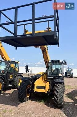 Телескопический погрузчик JCB 535-95 2015 в 