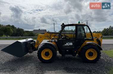 Телескопический погрузчик JCB 535-95 2017 в 