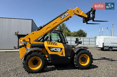 Телескопический погрузчик JCB 535-95 2015 в 