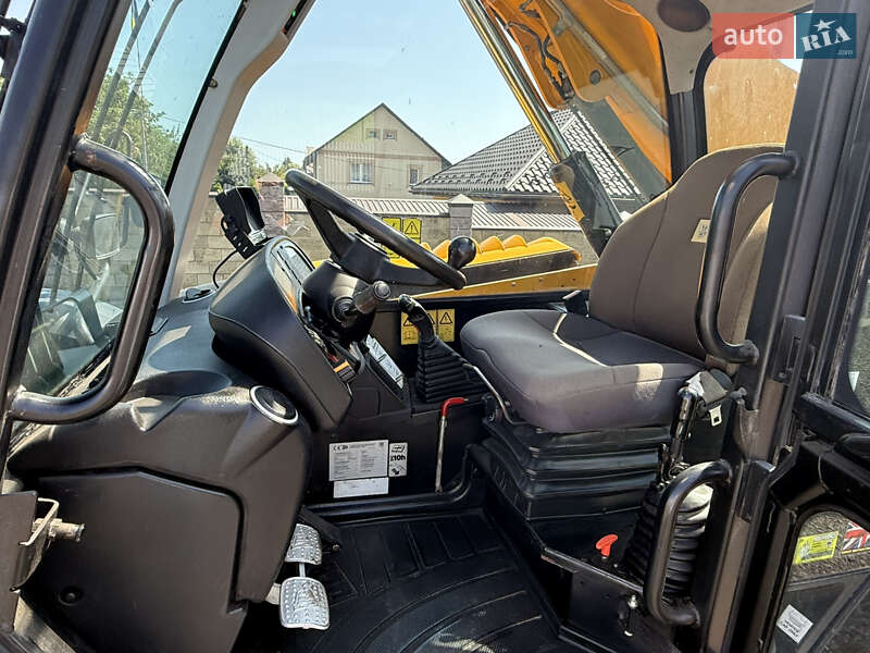 Телескопический погрузчик JCB 535-95 2015 в Луцке