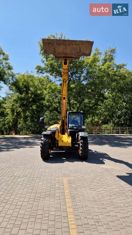 Подъемник телескопический JCB 535-95 2014 в 