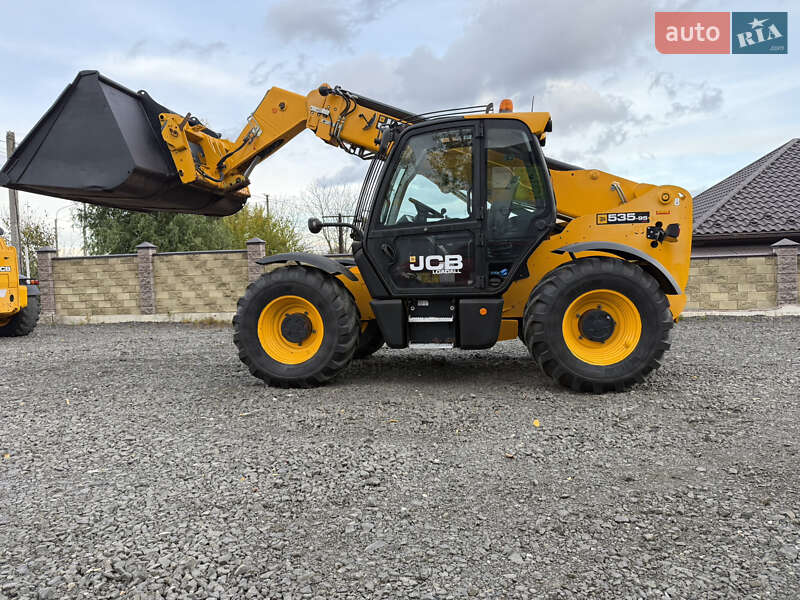 JCB 535-95 2017