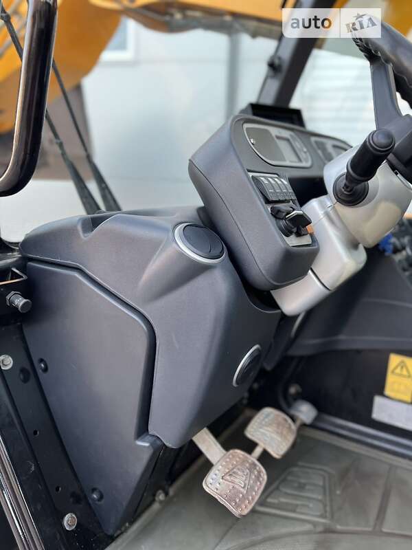 Телескопічні навантажувачі JCB 536-60 2012 в Луцьку