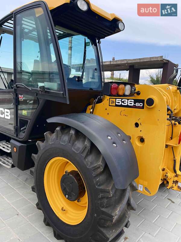 Подъемник телескопический JCB 536-60 2015 в Черкассах