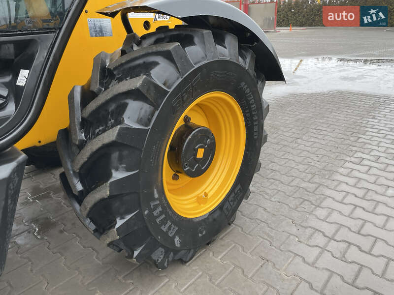 Телескопический погрузчик JCB 536-60 2013 в Луцке