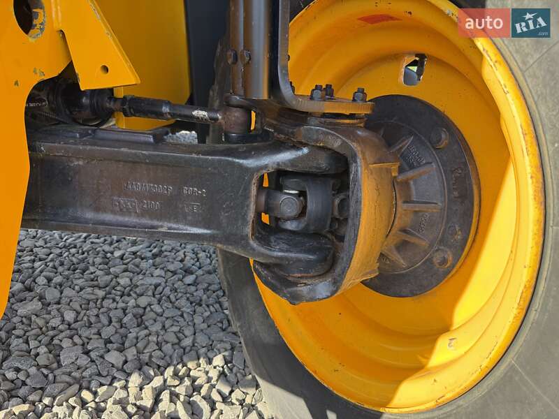 Телескопический погрузчик JCB 536-60 2012 в Луцке