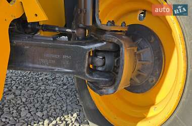 Телескопический погрузчик JCB 536-60 2012 в 