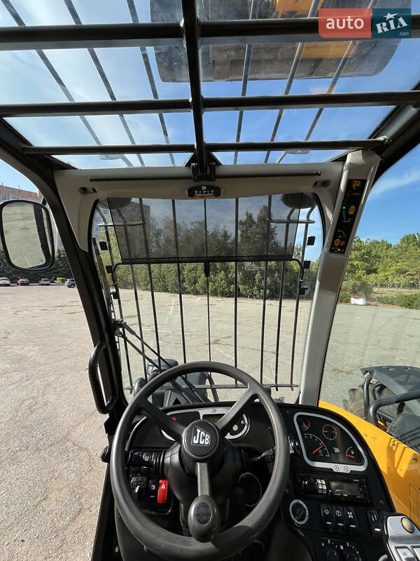 Телескопический погрузчик JCB 536-60 2012 в Черноморске