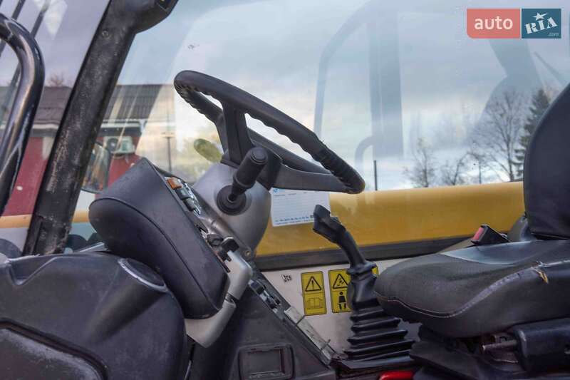 Подъемник телескопический JCB 536-60 2006 в Житомире