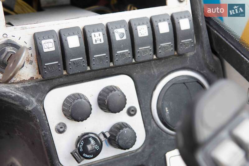 Подъемник телескопический JCB 536-60 2006 в Житомире