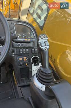 Телескопический погрузчик JCB 536/70 2017 в 