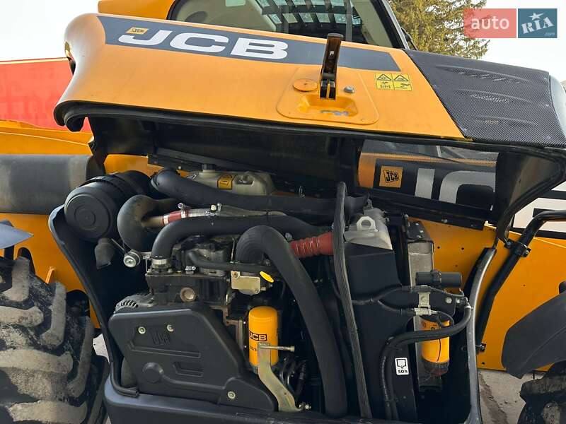 Телескопічні навантажувачі JCB 536/70 2012 в Луцьку