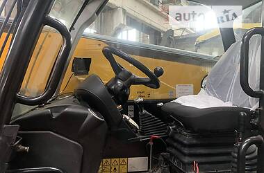 Телескопический погрузчик JCB 540-140 2017 в Киеве