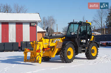 Подъемник телескопический JCB 540-140 2021 в 