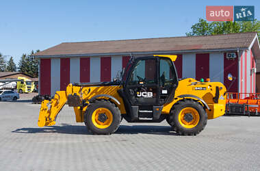 Подъемник телескопический JCB 540-140 2018 в 