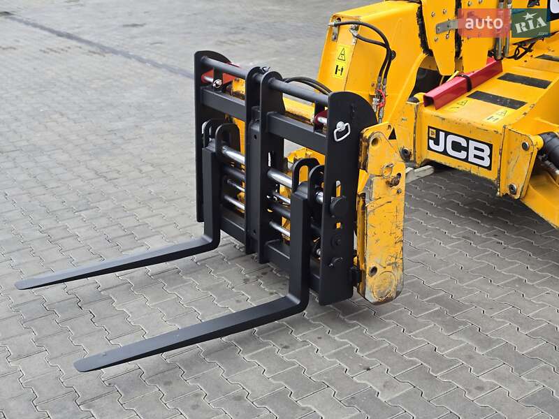 Телескопический погрузчик JCB 540-140 2017 в Ровно