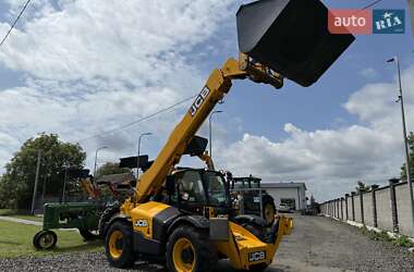 Телескопический погрузчик JCB 540-140 2016 в 