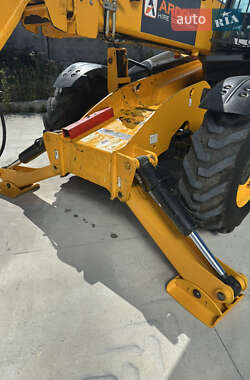 Телескопический погрузчик JCB 540-140 2019 в 