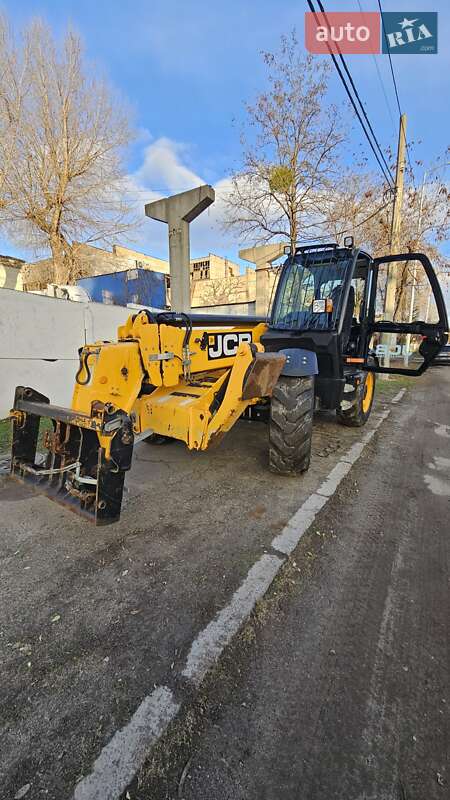 Телескопический погрузчик JCB 540-140 2018 в Киеве фото 3 Телескопический погрузчик JCB 540-140 2018 в Киеве