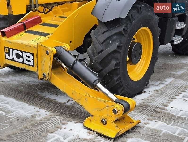 Телескопический погрузчик JCB 540-140 2017 в Ровно фото 6 Телескопический погрузчик JCB 540-140 2017 в Ровно