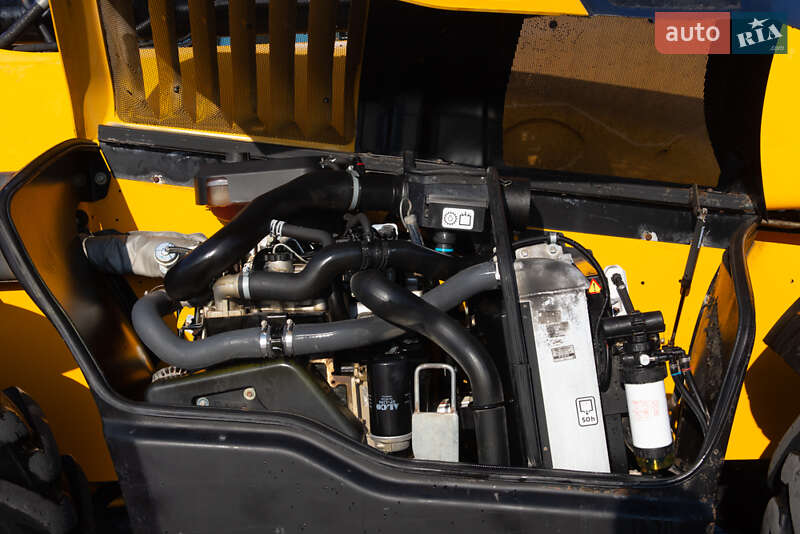 Підйомник телескопічний JCB 540-170 2017 в Житомирі